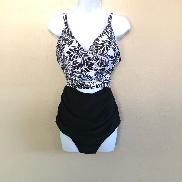 Daci Women’s Crossover High Waisted Cutout Open Back One Piece Swimwear Size 14W - Picture 4 of 15